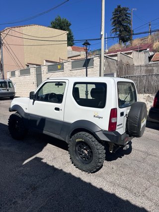 Suzuki Jimny 2017  1.5