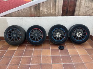 Llantas Audi 15” con neumáticos Michelin