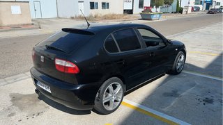 SEAT Leon 2000