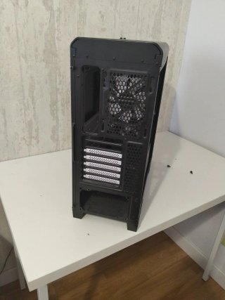 Caja ATX T-Force Negra