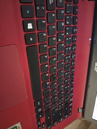 Portátil Acer Aspire ES 15 Rojo + Bolsa negra