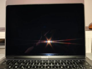 MacBook Air M1 8GB 512 GB SSD plata