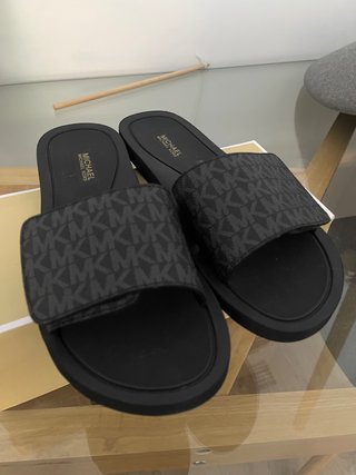 Chanclas Michael Kors Negras Originales
