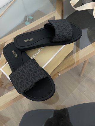 Chanclas Michael Kors Negras Originales