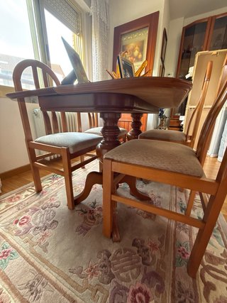 Mesa Comedor Madera + 4 Sillas