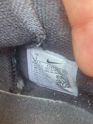Nike LeBron Witness 5 Talla 37.5 Negro/Teal