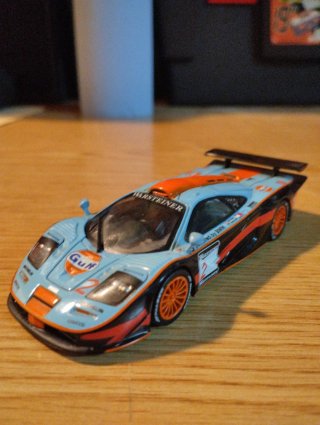 McLaren F1 GTR Gulf 1:43