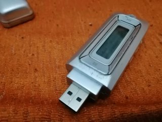 Reproductor MP3 PRO 2 con 79 canciones