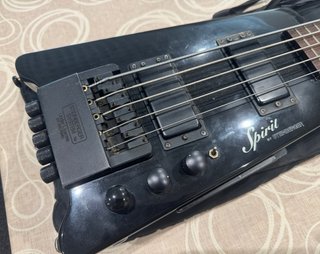 Bajo Eléctrico Steinberger Spirit, 1 edición 1992