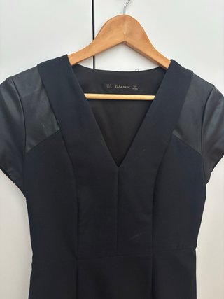 Vestido negro Zara Talla S