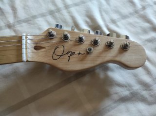Guitarra Stratocaster