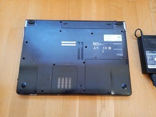 Portátil Sony Vaio VGN-AR71J Negro/Plata