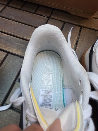 Zapatillas Puma Ascenso Beige/Blanco