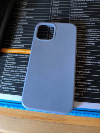 Funda iPhone 12 Transparente Corazones