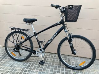 Bici de paseo y ciudad comoda