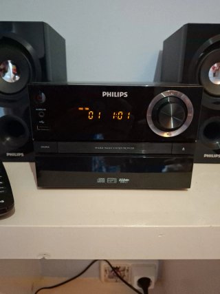 Equipo de música Philips negro