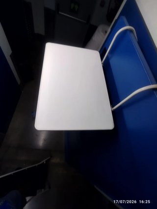 Mesa abatible para barandilla