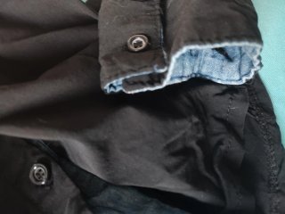 Camisa Negra Forget Me Not con Detalles Vaqueros