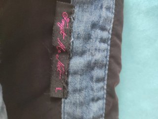 Camisa Negra Forget Me Not con Detalles Vaqueros
