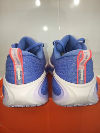 Nike Vomero Plus Talla 42.5 Azul