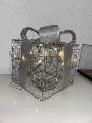 Regalo Decorativo con Luces LED