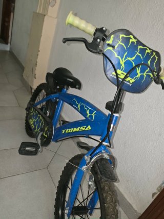 Bicicleta infantil azul TOIMSA