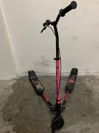 Patinete infantil rosa