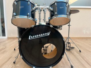 Batería Acústica Ludwig Negra