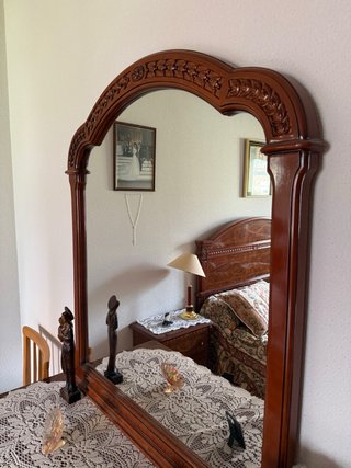 Set Dormitorio de madera:cabecero, mesitas,tocador