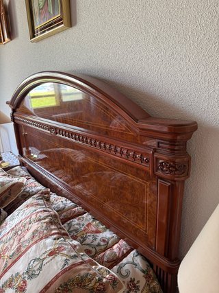 Set Dormitorio de madera:cabecero, mesitas,tocador