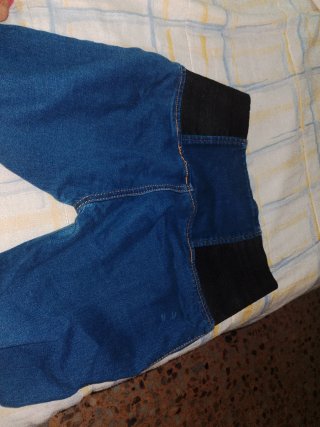 Pantalón vaquero azul