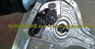 824702e010 elevalunas trasero hyundai tucson 24244