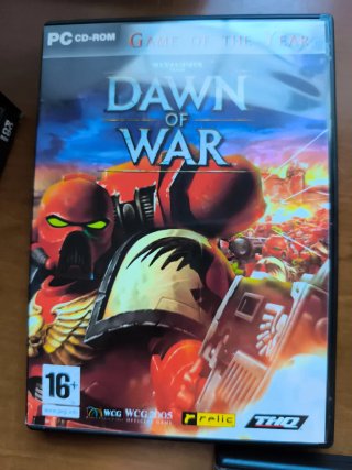 PC CD-ROM Warhammer Dawn of War y  Winter Assault