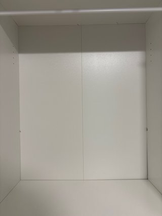 Armario blanco 2 puertas, barra 2 baldas KLEPPSTAD