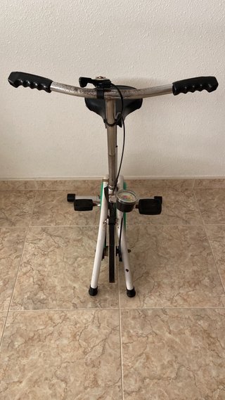 Bicicleta Estática Toptone Home Gym