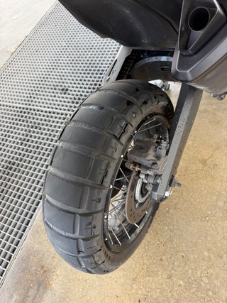 Honda X-ADV 750 Negra