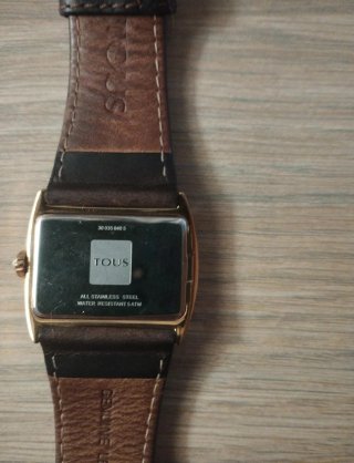 Reloj Tous Piel Detalles Dorados