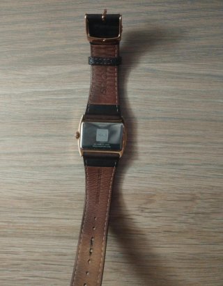 Reloj Tous Piel Detalles Dorados