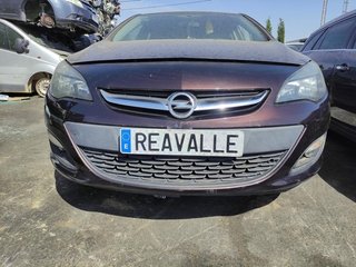 Paragolpe delantero Opel Astra J (Versión 20 y_687