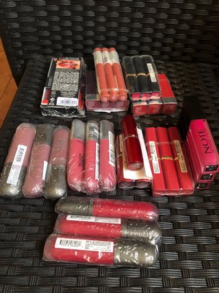 Pintalabios revlon, loreal, maybelline lote de 3