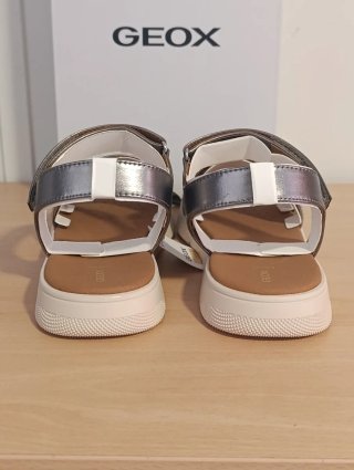 Sandalias Geox Mujer Plata Talla 40 Nuevas
