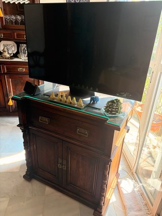 Mesa TV madera pintada a mano