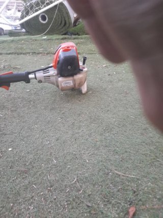 Podadora de altura Stihl HT 131