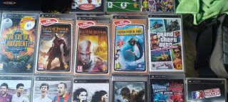 PSP (sin batería) + Lote 14 juegos