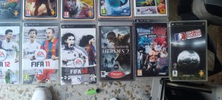 PSP (sin batería) + Lote 14 juegos