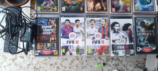 PSP (sin batería) + Lote 14 juegos
