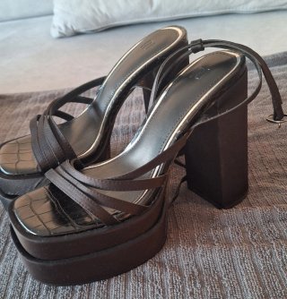 Zapatos de plataforma River Island negros