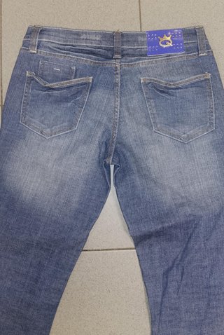 Jeans Save the Queen ricamati