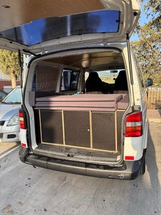 Volkswagen Transporter T5 2004