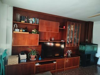 Gratis Mueble de salón madera y cristal